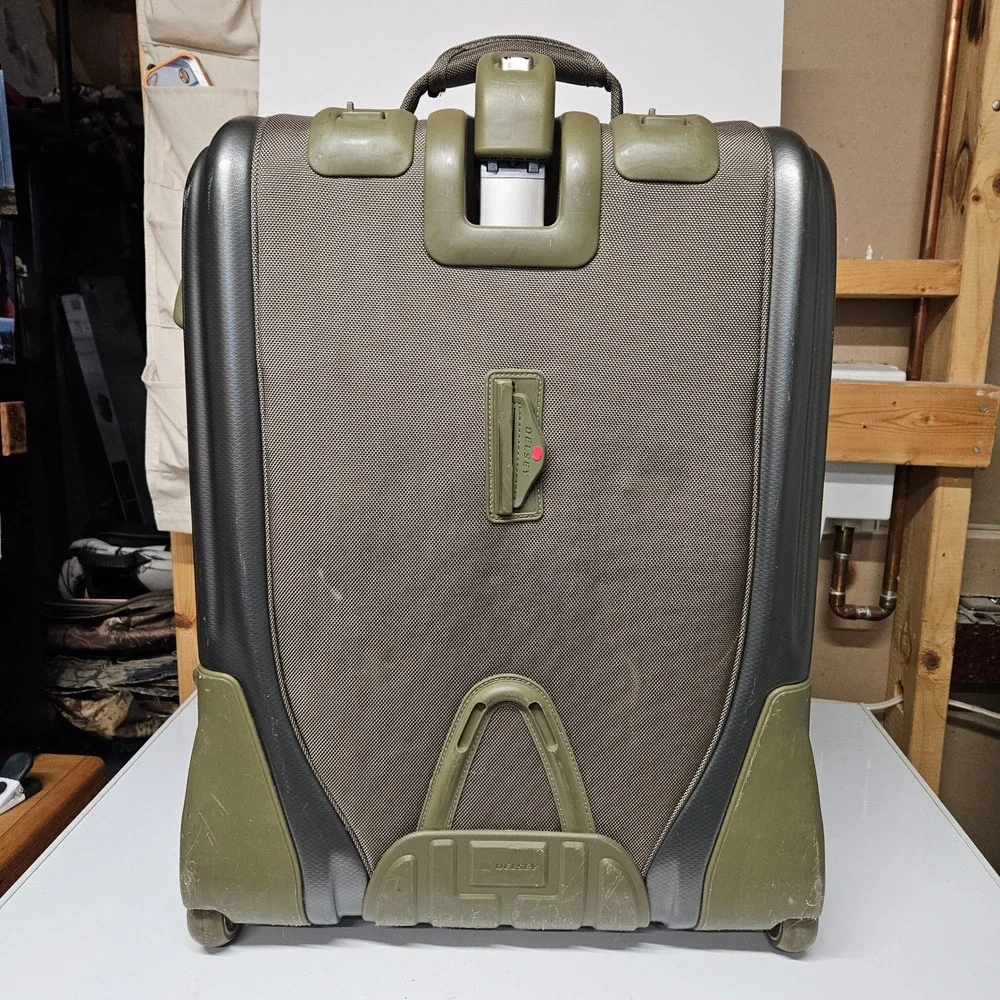 Delsey Rolling Suitcase Olive Green Grey Lightweight Hybrid Carry On Bag *